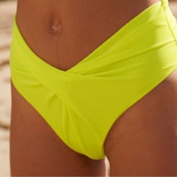 Aerie Shine Pique Brown Twist High Cut Bikini Bottom size M - Picture 2 of 4